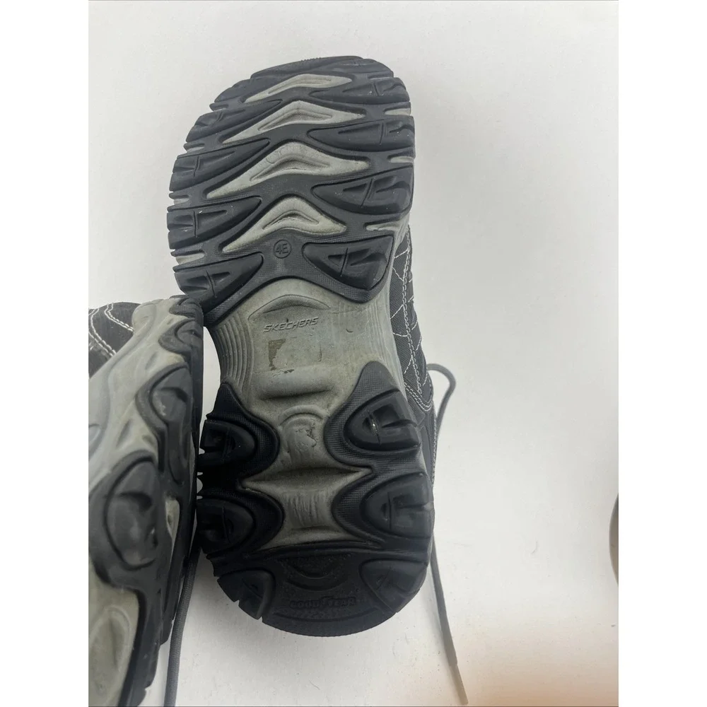 Skechers Men's Crossbar – Athletic Trail Sneakers Size 8.5